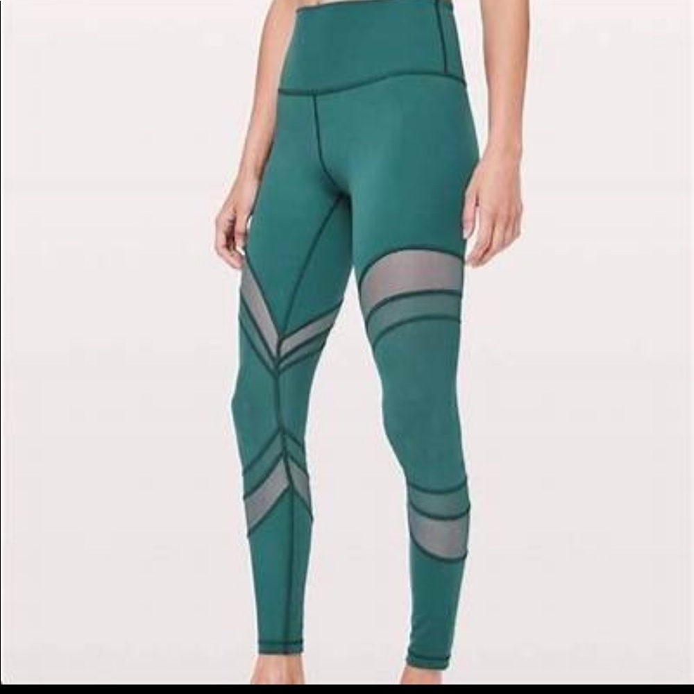Lululemon size 6 leggings